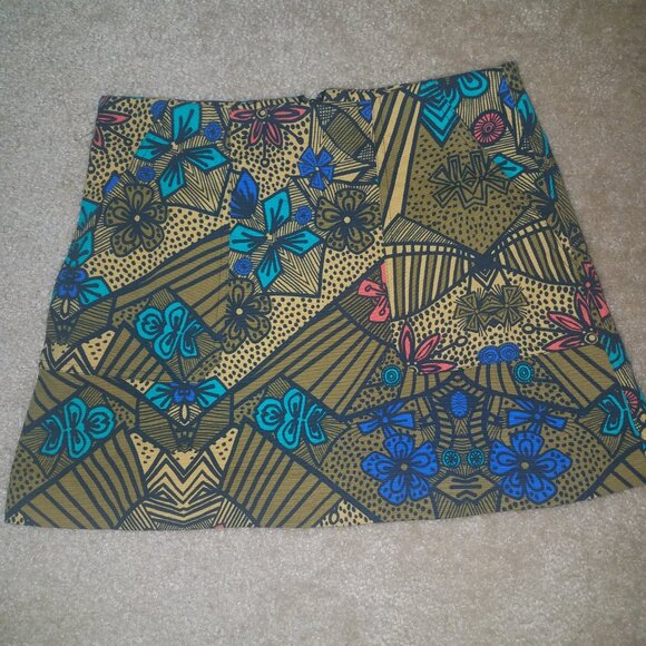 Zara/Boho Floral Geometric Mini Skirt – Size Medium/Trafaluc Mini Skirt - Picture 1 of 11